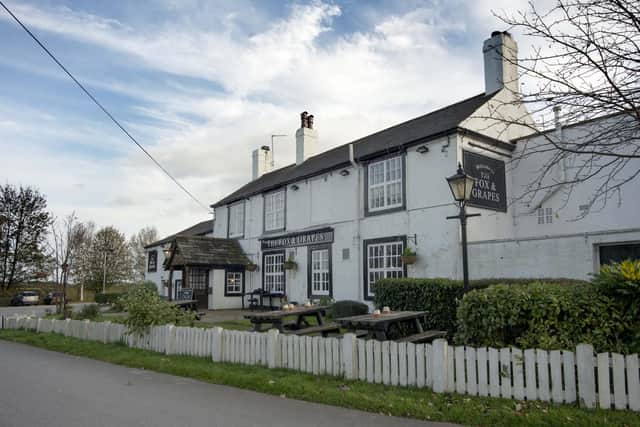 This pub offers a delicious festive set menu, which includes turkey with all the trimmings, alongside a tasty 5 course feast on Christmas Day.