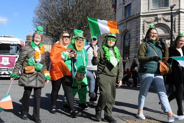 A group arrive to party