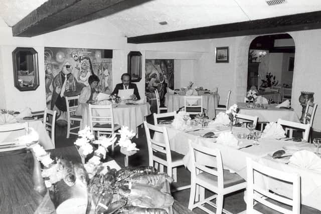Did you eat at Morty's restaurant on New Road Side? It welcomed a host of customers who came back for its special combination of good food and pleasant atmosphere.