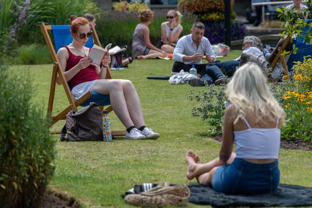 Leeds sunbathers enjoy the scorching heatwave as temperatures hit 36 degrees.