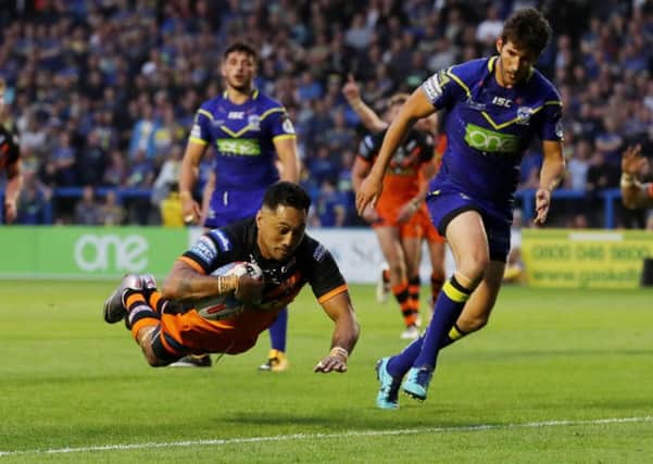 Quentin Laulu-Togaga'e of Castleford Tigers scores a try.