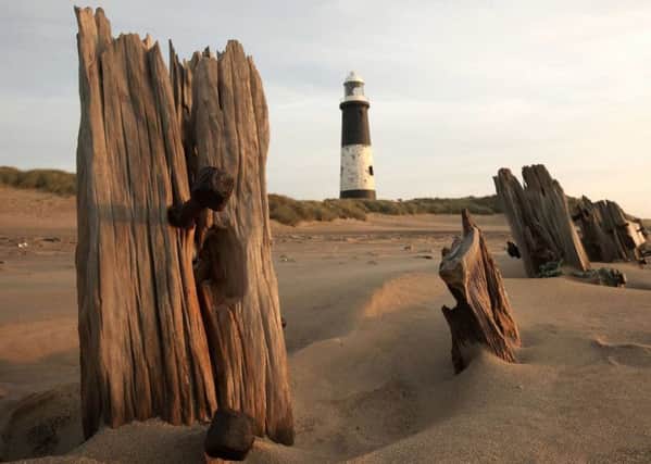 September 2007

The old lighthouse, Spurn Point, East Yorkshire.

Picture by Les GibbonÂ©Hull News & Pictures
Tel: 07971 546747