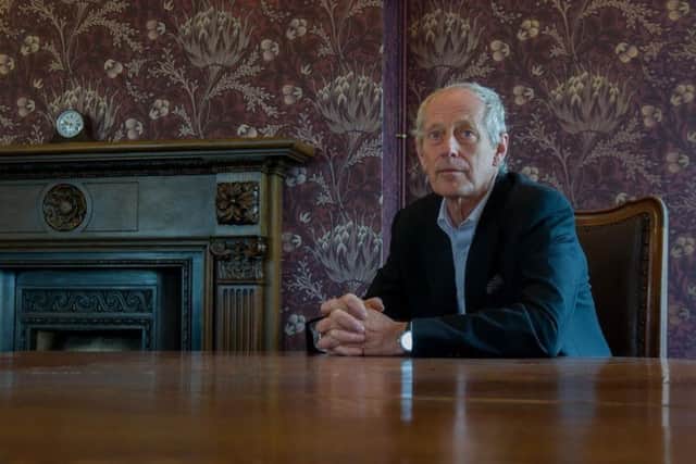A motion of no confidence in Coun Box was put forward at a Labour group meeting on Monday.