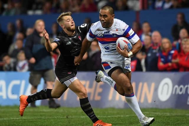Wakefield's Bill Tupou.