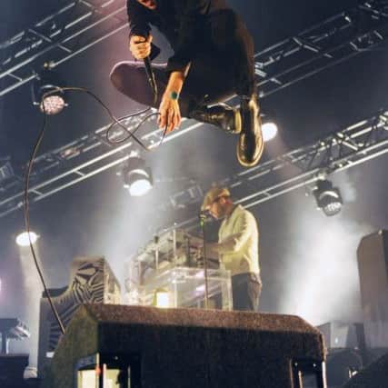 Kaiser Chiefs at Leeds Arena sat 14th feb 2015 Ricky Wilson