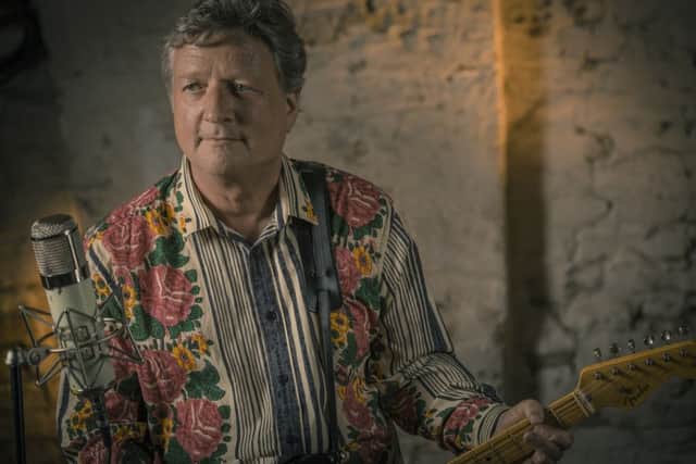 Squeeze singer Glenn Tilbrook is playing several dates in Yorkshire this autumn.
