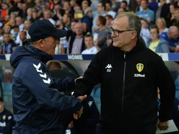 Leeds United head coach Marcelo Bielsa (right) and Middlesbrough boss Tony Pulis (left).