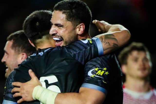 New Zealand's Jesse Bromwich celebrates with Shaun Johnson PIC: Alex Whitehead/SWpix.com