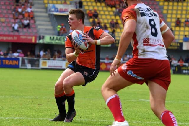 Leeds Rhinos' former Cas stand-off Callum McLelland is set to play his first game of rugby league against the Australian Schoolboys following his return from rugby union in Scotland.