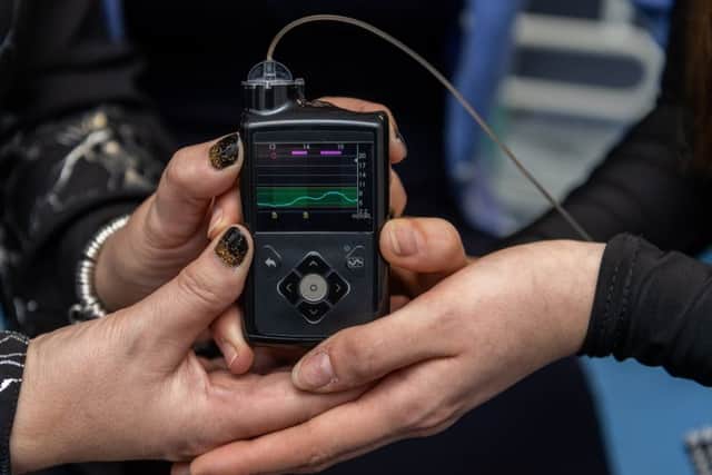 Date:27th November 2018.
Picture James Hardisty.
Laura Dunion, aged 17, of Oulton, Leeds, is one of only three youngsters in the UK to be given the Medtronic Minimed 670G Hyrid Closed Loop Pump to control her Type 1 Diabetes. Pictured The pump showing a graph of Laura's blood, with the line staying in the green zone displaying a normal blood level.