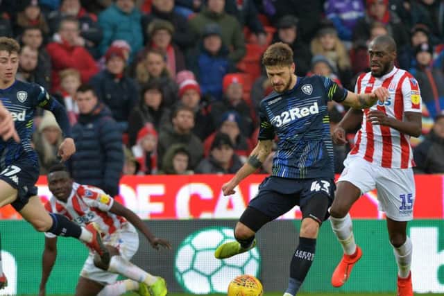 Leeds United were handed a 2-1 defeat to Stoke City on Saturday afternoon.