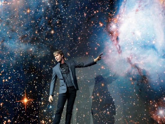 Professor Brian Cox performs his Guinness World Record breaking live tour show, Professor Brian Cox Live, >> at SSE Arena Wembley on May 26, 2017 in London, England. (Photo by Nicky J Sims/Getty Images for Phil McIntyre Entertainment).