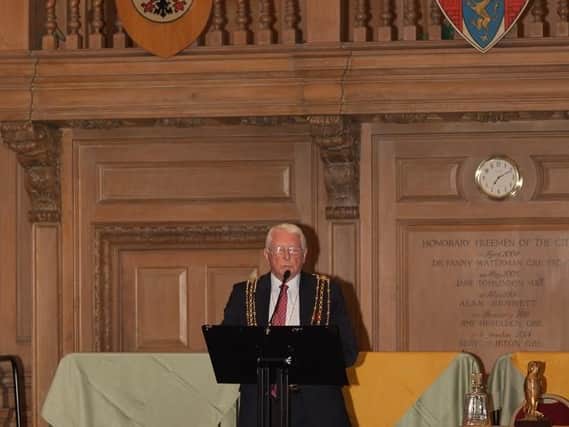 The Lord Mayor Coun Graham Latty addresses guests at the Civic Reception for the Hunslet Club athe Banquet Hall, Civic Hall, Leeds