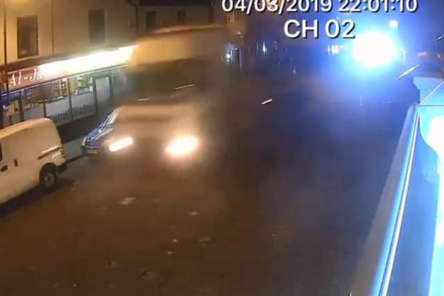 The lorry seen on CCTV on Cornmarket (image by Pizza Plus One)