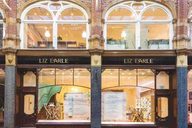 Liz Earle and The Ivy Leeds have teamed up to offer a Mothers Day treat with a Speedy Lift Facial at the Liz Earle store, before or after a Champagne afternoon tea at The Ivy.