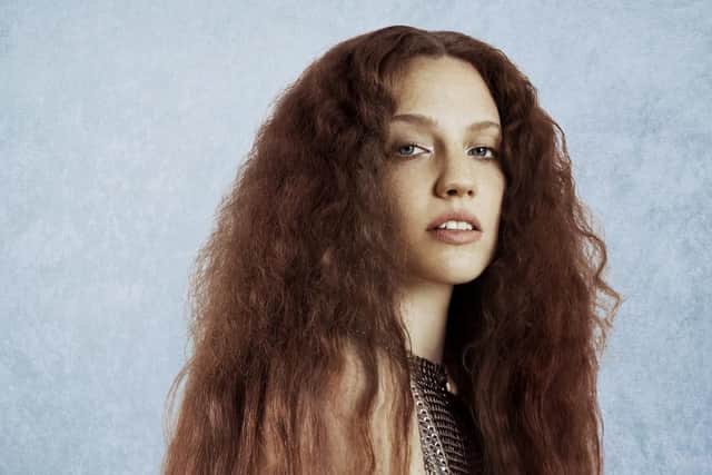 Jess Glynne