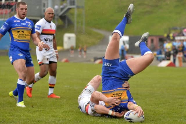 Callum McLelland stretches out to score Leeds Rhinos' second try.