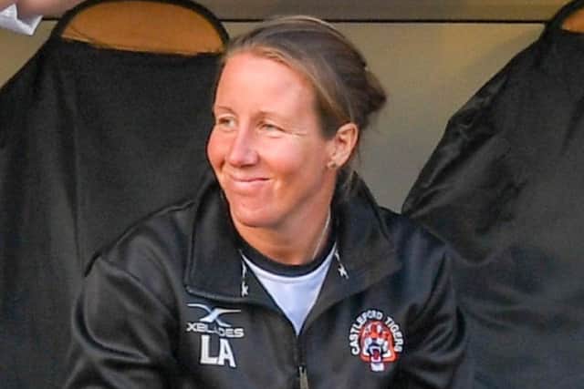 Lindsay Anfield.