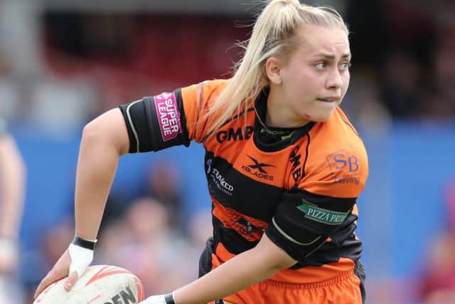 Sinead Peach of Castleford Tigers.