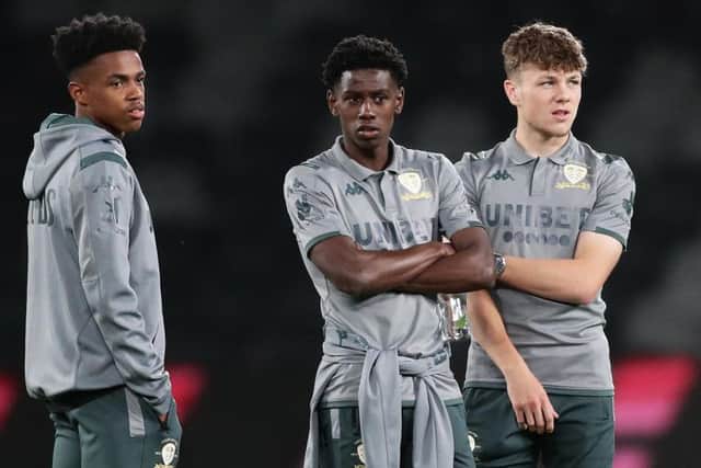 Clarke Oduor (centre) made the move to Barnsley from Leeds United. (Getty)