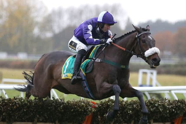 Lady Buttons made a winning comeback at Wetherby's Charlie Hall Chase meeting under Adam Nicol.