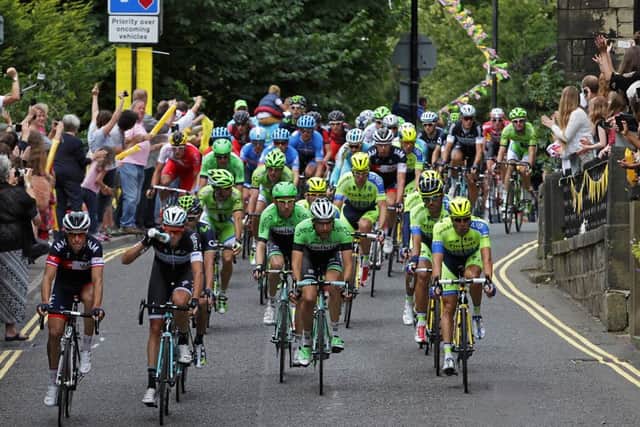 Tour de France. Commercial Street, Hebden Bridge.