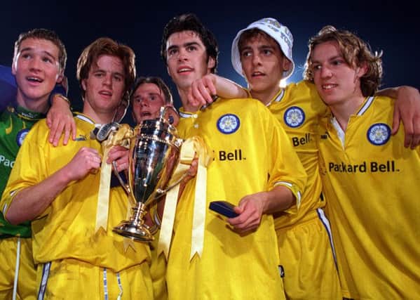 Leeds United's Paul Robinson, Alan Maybury, Andy Wright, Damian Lynch, Jonathan Woodgate and Wesley Boyle celebrate after winning the second leg of the FA Youth Challenge Cup Final at Selhust Park.