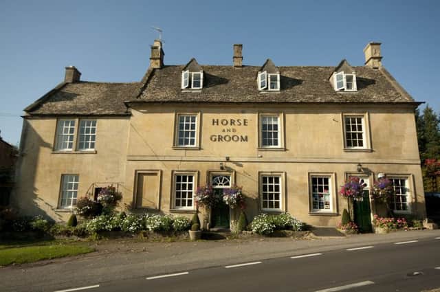 The Horse & Groom pub in Bourton-on-the-Hill, Gloucestershire, has won the Good Beer Guide's 2016 Pub of the Year award.