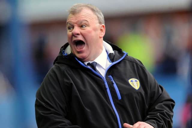 Head coach Steve Evans has been delighted with how Leeds Uniteds staff have pulled together after defeat at Brighton.