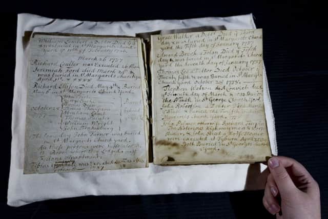 Register of death of prisoners including the execution of the notorious highwayman Dick Turpin in 1739.