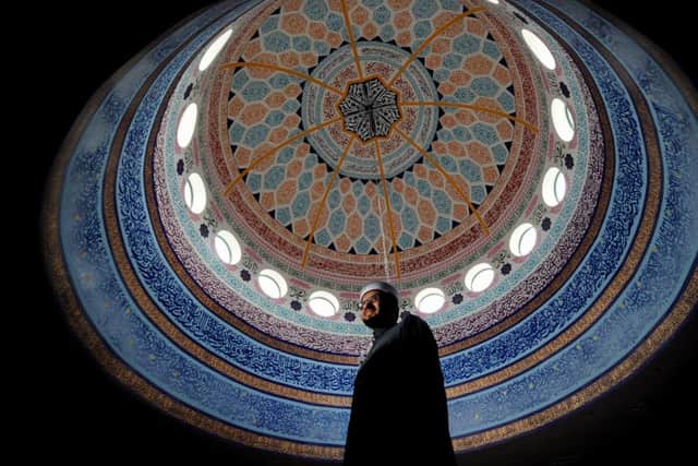 leeds imam Qari Asim says it is important that all young people exercise their right to vote in the EU referendum.