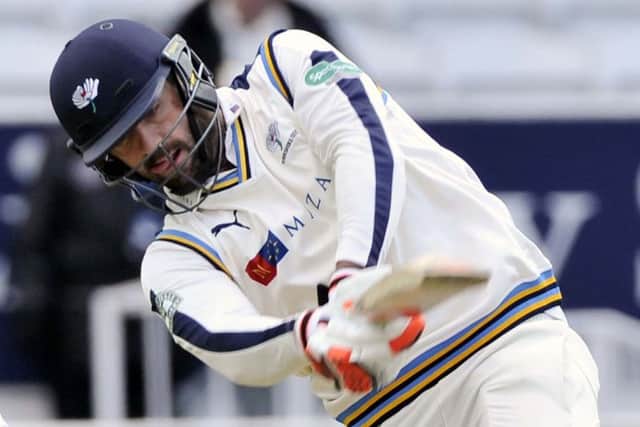 Liam Plunkett took Yorkshire's lead beyond 300