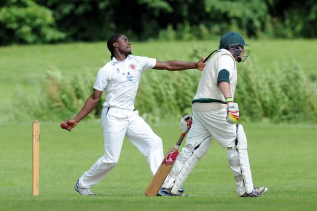 Larry Audain runs in for Noth Leeds