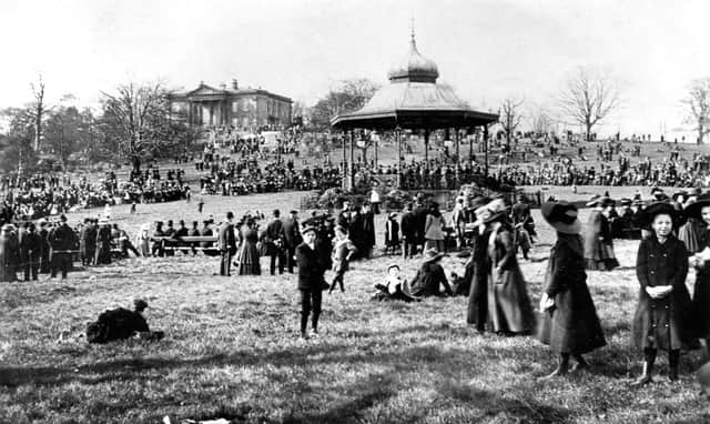 Roundhay Park in 1911.
Picture courtesy of Leeds Library and Information Service,www.leodis.net