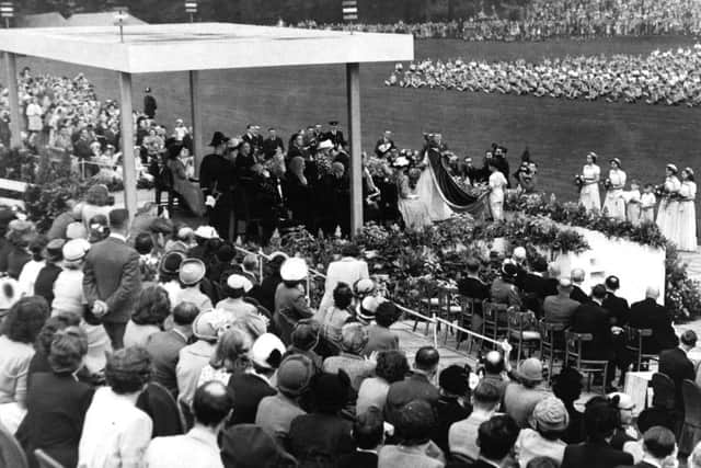 Leeds, Civic Hall, 1949Judging for the Queen of Children's Day27th July 1949Princess Elizabeth visit.