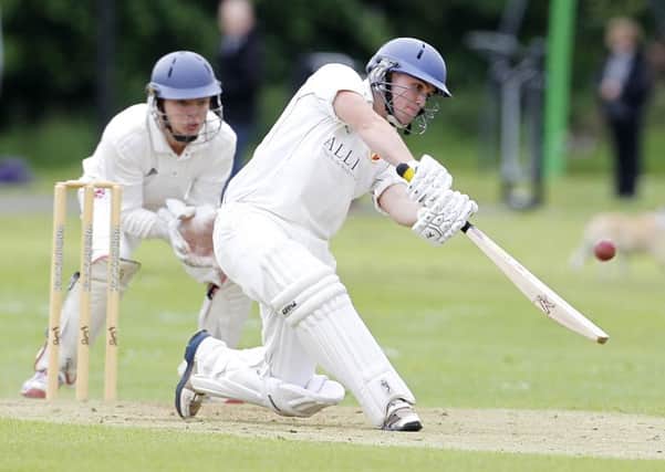 Townville's Jonathan Booth hit 45 not out as his side knocked off Hartshead Moor's 101 in just 8.5 overs.