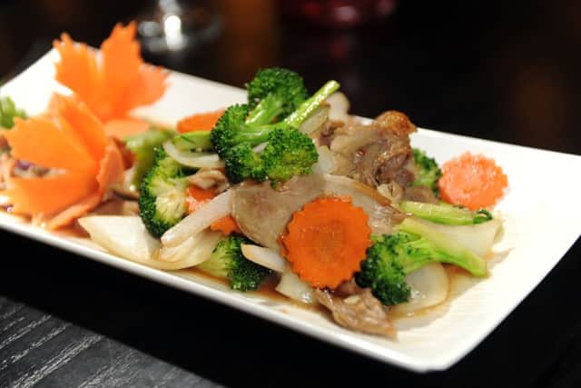 16 November 2016.......    Oliver - Sukhothai in Headingley
Phed Pad Broccoli - stir fried duck with broccoli,  carrot and  onion. Picture Tony Johnson.
