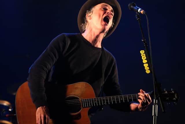 Fran Healy.