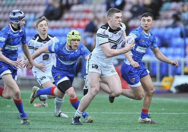 Winger Ryan Ince in action for Widnes Vikings.