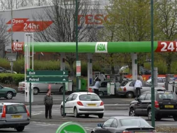 Motorists set to take advantage of the petrol pump war