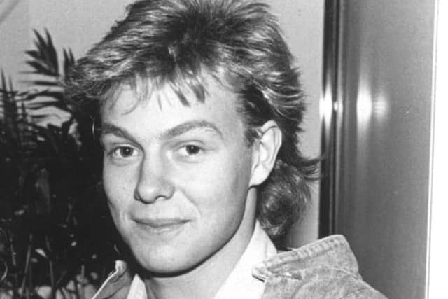 KYLIE MINOGUE AND JASON DONOVAN