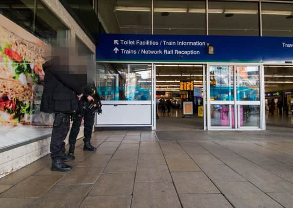 Date:23rd March 2017.
Picture James Hardisty.
Increased security at Leeds City Station by Armed Police, after yesterdays terrorist attack outside the Houses of Parliament, London.
