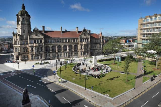 The war memorial in Wakefield