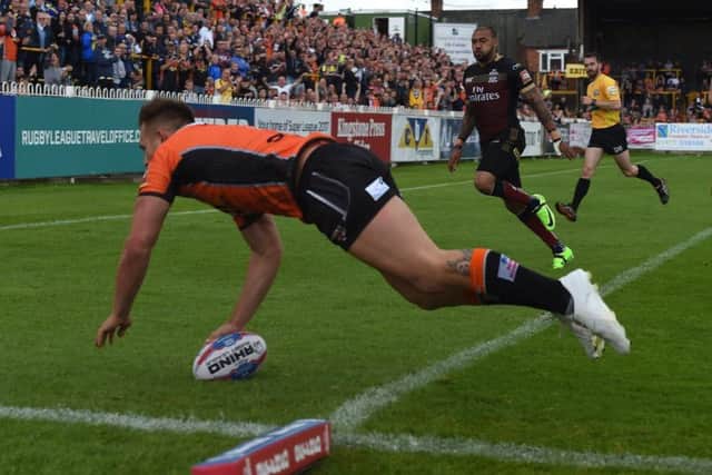 Greg Eden grabs first-half hat trick. PIC: Matthew Merrick/rlpics.com