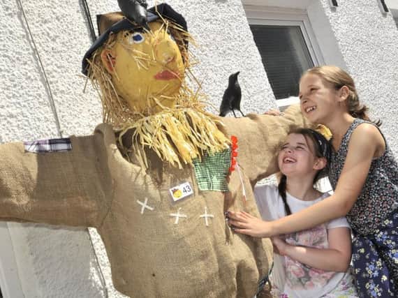 Doncaster's Sandall Park is to host a scarecrow festival similar to Muston's famous scarecrow festival.