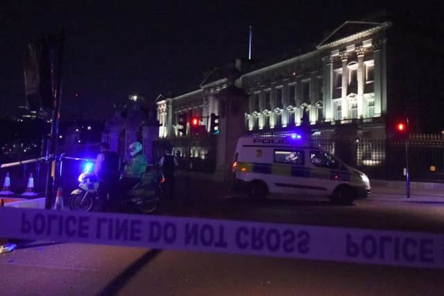 The cordon outside Buckingham Palace tonight.