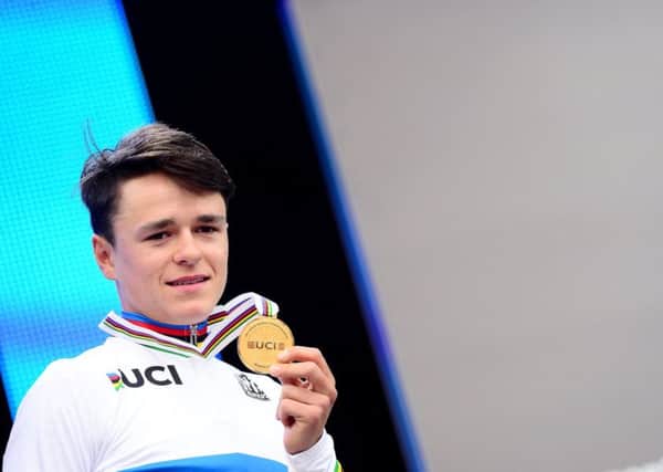 Yorkshire's Tom Pidcock with his gold medal (Picture: Simon Wilkinson/SWPIx.com)