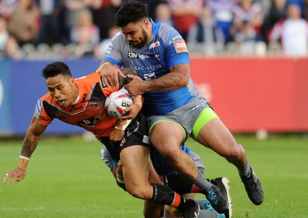 Stepping in: 
Castleford's Ben Roberts.

Picture: Jonathan Gawthorpe
