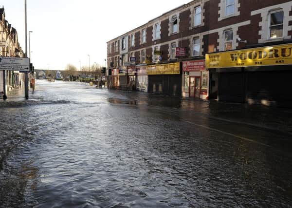 FLASHBACK: Flooding on Kirkstall Road.