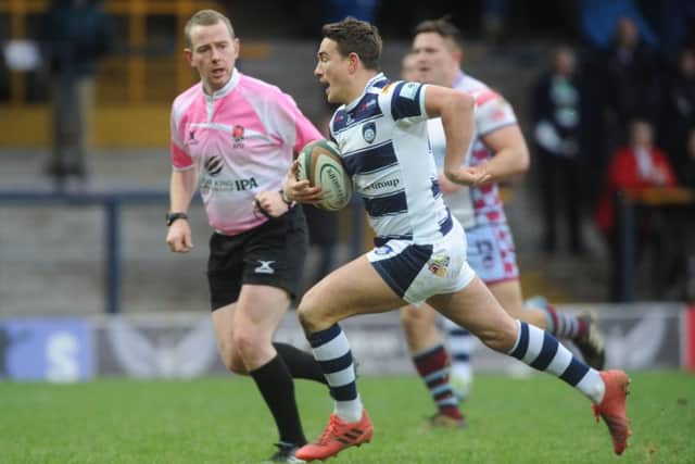 Alex Davies try for Carnegie